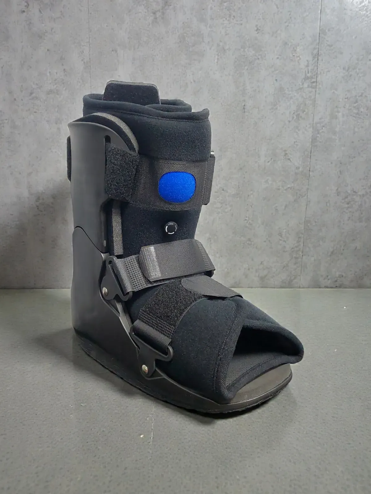 Side view of Kedley Moon Boot ankle walker, Large